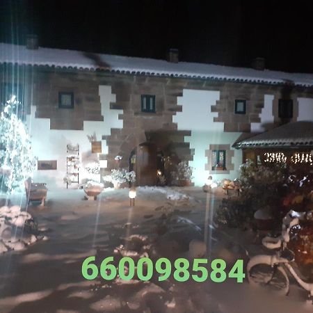 Hotel La Casona De Barrio, Alto Campoo Barrio  Exteriér fotografie